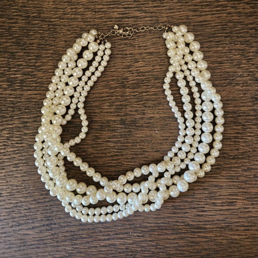 Pear statement necklace